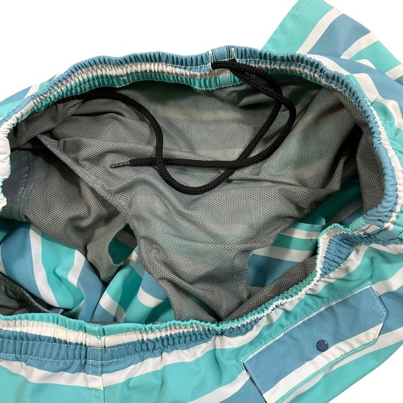 Collared Greens Men’s Swim Trunks size XL  Striped American Made 5.5” inseam - Picture 4 of 9